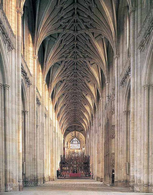 interior winchester cathedral002