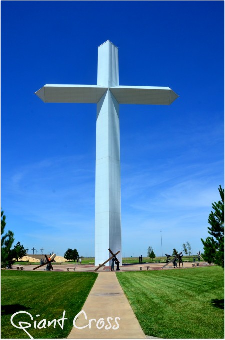 Giant Cross Groom TX