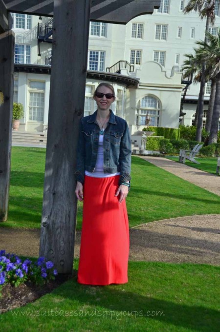 coral skirt what to wear beach