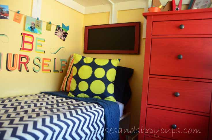big family, small space} how to turn a closet into a kid's bedroom