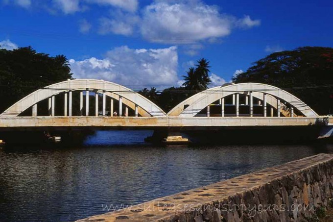 Anahulu Rainbow bridge haleiwa 2