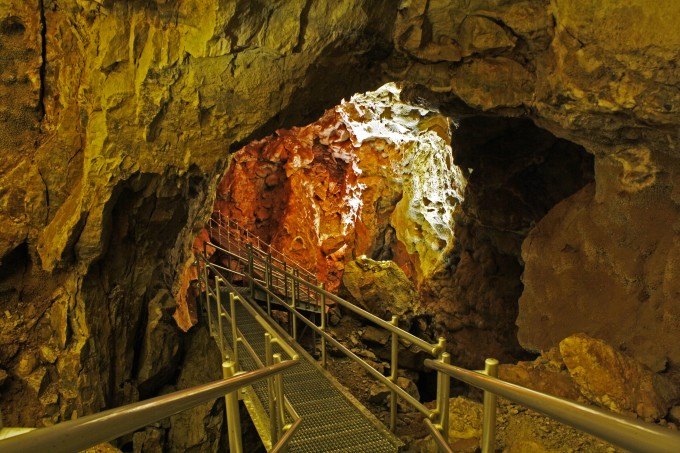 jewel cave