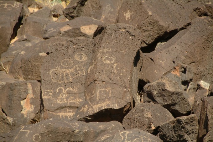 albuquerque petroglyphs