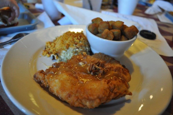 honey pecan fried chicken pikes old soda shop