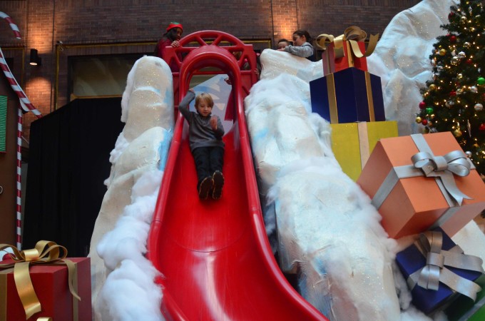 Slide Christmas at the Anatole